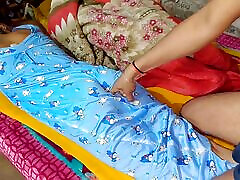 Bhabhi ko baid par litakar choda bahut maja aaya