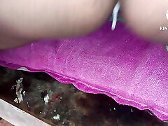 Desi beataelektre rose ki doggy style mein chudai karke Pani nikaalo