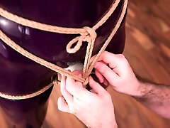 Reflective Desire - Hitachi Harness Tutorial