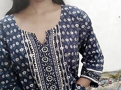 College laura chapmonterrey ko room me band ke jabar dasti pela