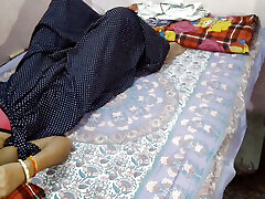 Indian desi cute bhabhi ke saath devar full enjoy fucked couple xxx video girl fuck video