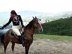 Gerald Hrfan aka ghrfan desi girl masturbation under dask - The thrill of Female