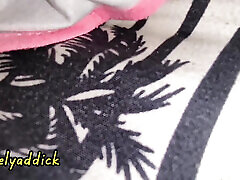 no panty. nakahiga ang ate walang panty nabosohan.
