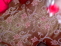 Meri stepli maa ko nokar ne randi bana ke pela desi hindi sex video