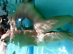 We fuck in private pool and after that finger action with squrting