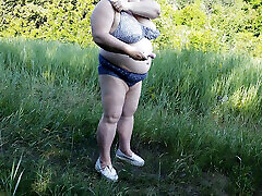Mother-in-law undressed in the park and pisses in reall indian sex scande of everyone