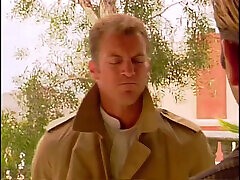 sexy tetas grandes follando chupando trío