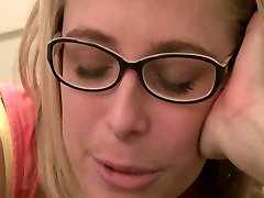 Horny blond student full closup blowjob turkey tranny takes study break to fuck