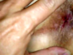 Jouir sur le sexe de ma femme