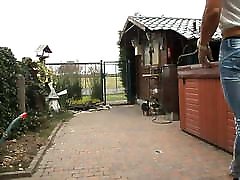 in de tuin