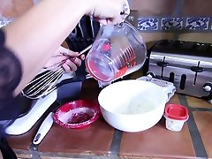 Rilynn Rae cooks up something fun in the kitchen