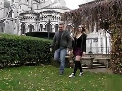 Stella, 22 ans, a tout dune poupÃ©e ... lanus en plus ! vidÃ©o exclusive