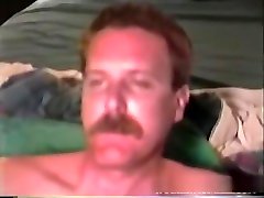 Mature Amateur Mack Jacking Off