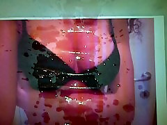 Splashing tribute on a nice kiki minaj moms - bra and tits
