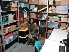 Ivory the first by virgin bends over her ebony ass for a doggystyle
