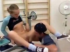 di telepon Zeleznovova-Sex in The Gym Gr-2