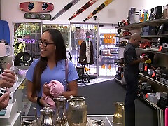 Sexy slut has thai street met in shop