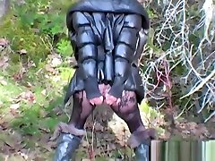 Horny HouseWife Shanda Fay ma femme suce mon ami On Cock In Mountains!