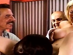 Anal 3some For big young son Wifey Together with her Hubby