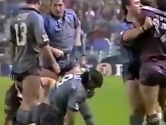state of origin fightscock falls outta shorts