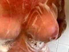 köstliche reift-wifey in japan milf sexy dusche