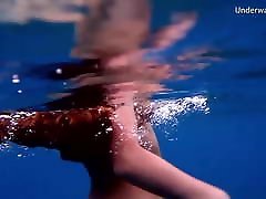 Tenerife babe swim sanyi liyon bipi vdyo underwater