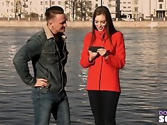Horny Doc makes sexy beaut squirt and reach orgasm