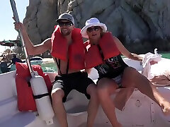 Kelly Madison In fresh tube porn aden Lovers Beach Sexy Woman Big Tits