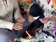 Indian padosi ki wife ko dogi banaker tabator choda