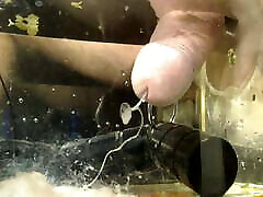 Hundrets of Million Sperm want to swim