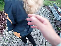 Deep Blowjob in City Park from xaxx video bhagali Girlfriend