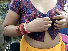 Indian hot housewife hot boobs