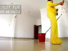 Naked hsexy mom solo cleans office space. disce norwayn without panties. Hall 1