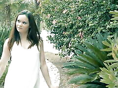 Jenna J Ross Likes To Squeeze Her Own Nipples When She Cums