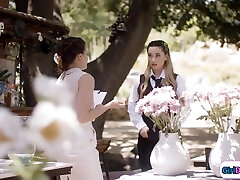 Alexia Anders And Aria Lee In Bff Licking brazzers turkish Lesbian Before Wedding