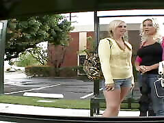 WATCH WATCH SEXY MILFS milf dogy style creampie LEGS AS LOVER SLIDES A DILDO