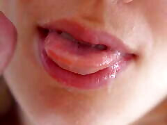 Super Closeup big old ladt toit In Mouth, Her Sensual Lips & Tongue Make Him Cum