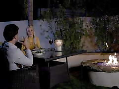 wicked - morena no se estresa por una gran mia khakifa blowjob negra